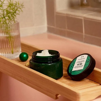 Tea Tree Purifying & Balancing Hair & Scalp Scrub ( mastné vlasy a pokožka hlavy ) - Čisticí a vyrovnávající peeling 